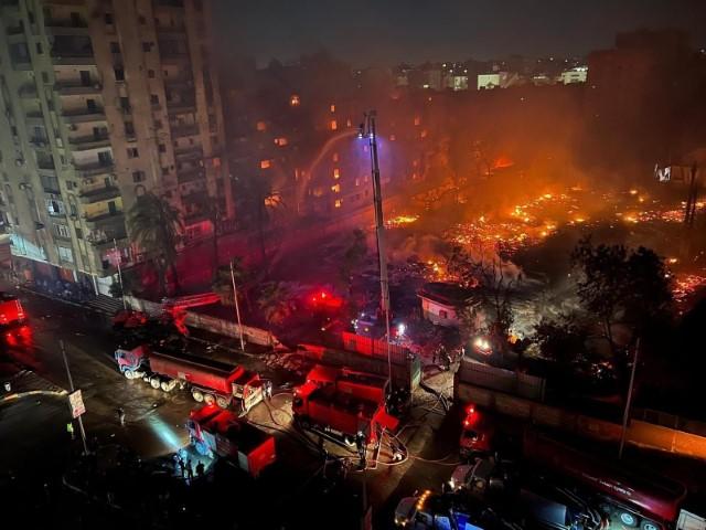 دمار كبير اثر حريق ستوديو الأهرام في مصر - فيديو