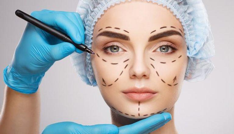 أسعار عمليات التجميل في مصر.. أرقام ستفاجئك